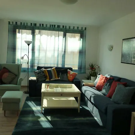 Cozy & Spacious Iztok * Sofia